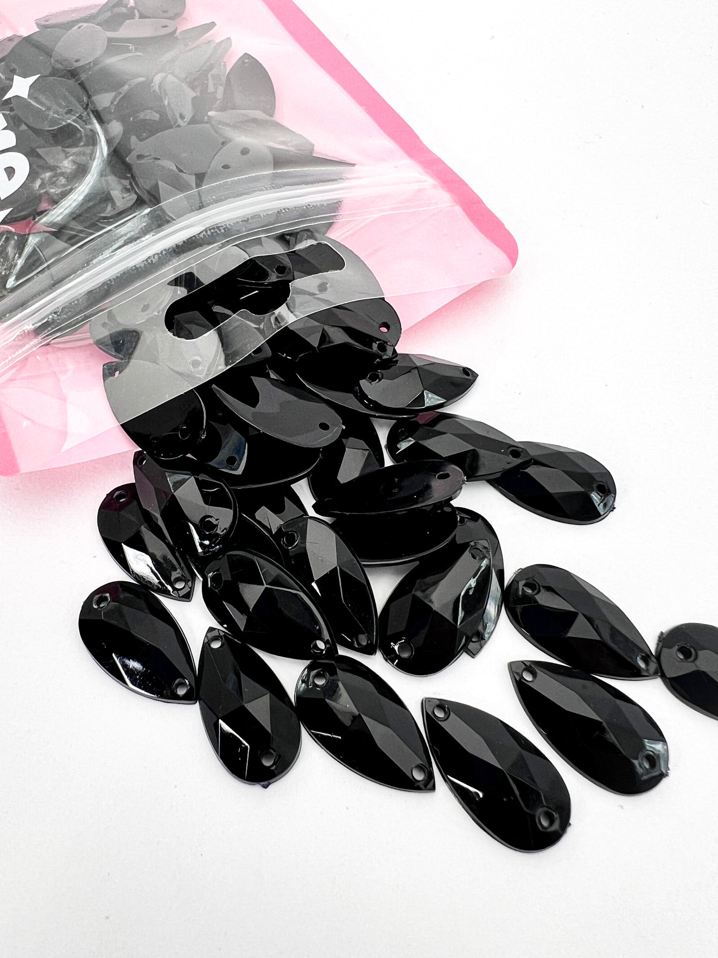 Onyx Acrylic Pear
