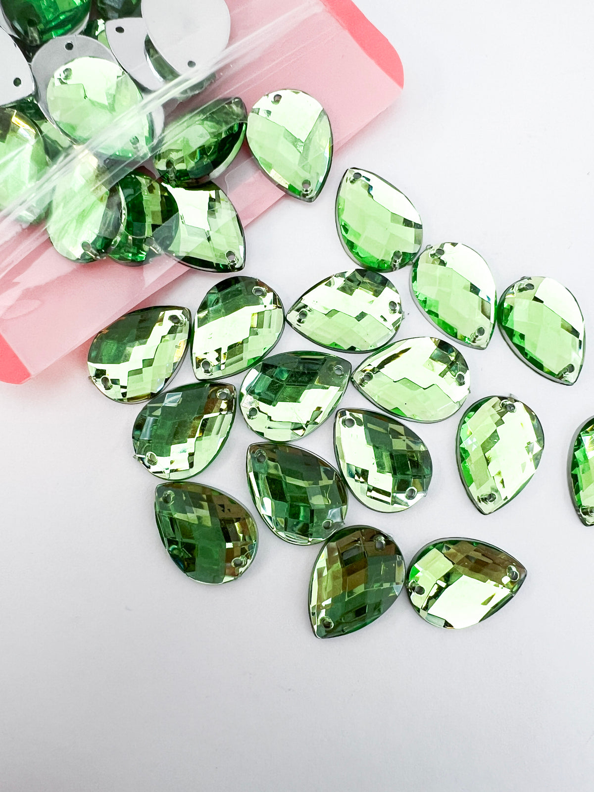 Clover Acrylic Pear