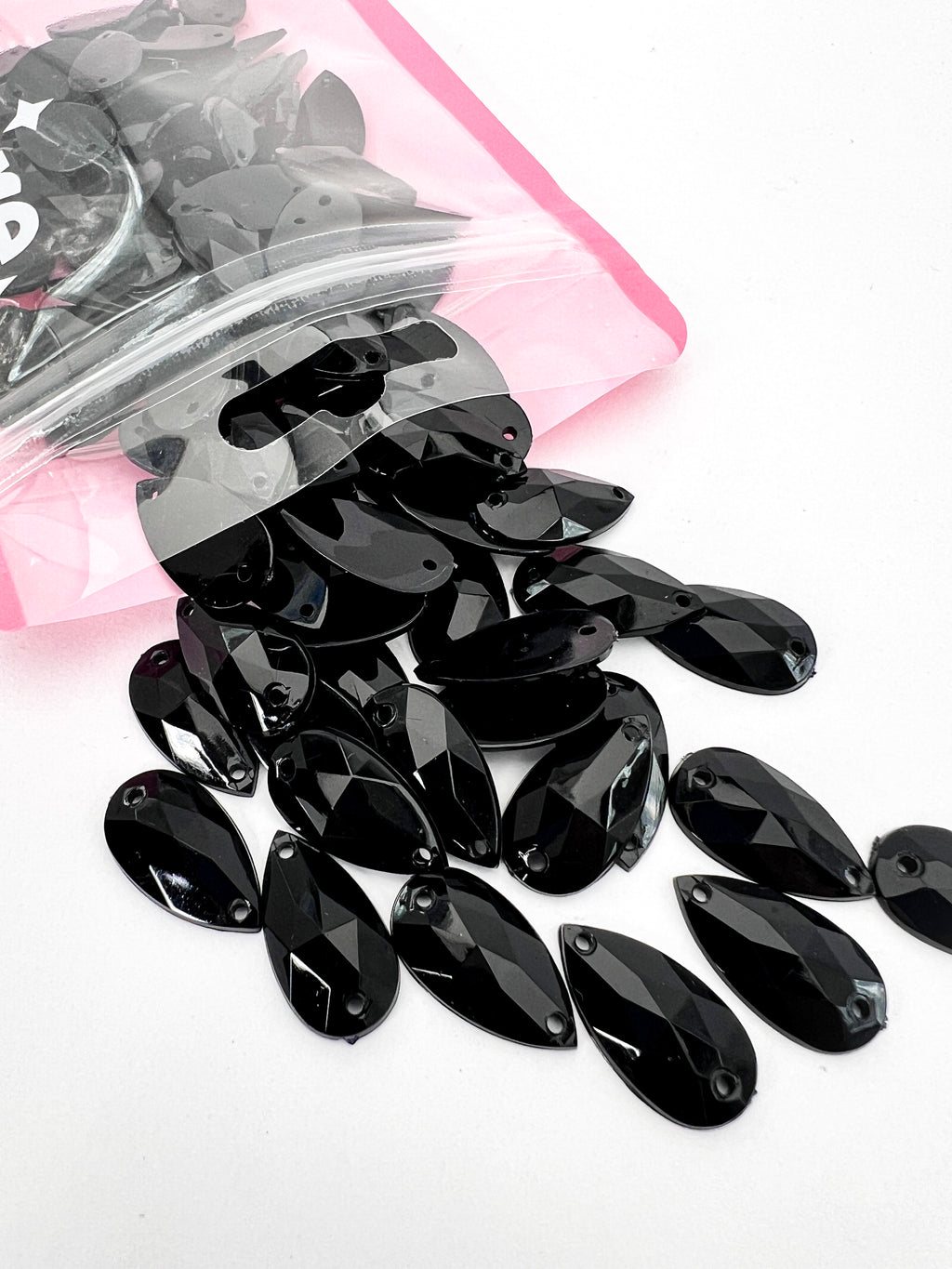 Onyx Acrylic Pear