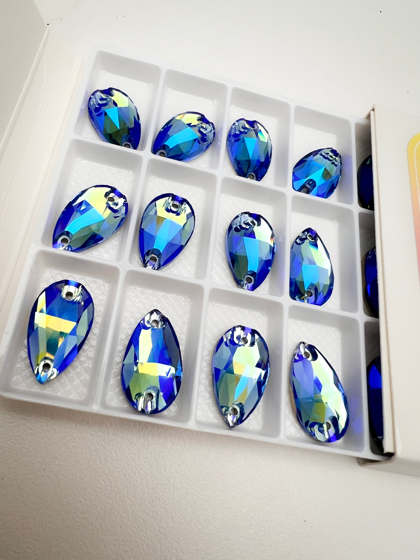 Azure Flicker Crystal Teardrop