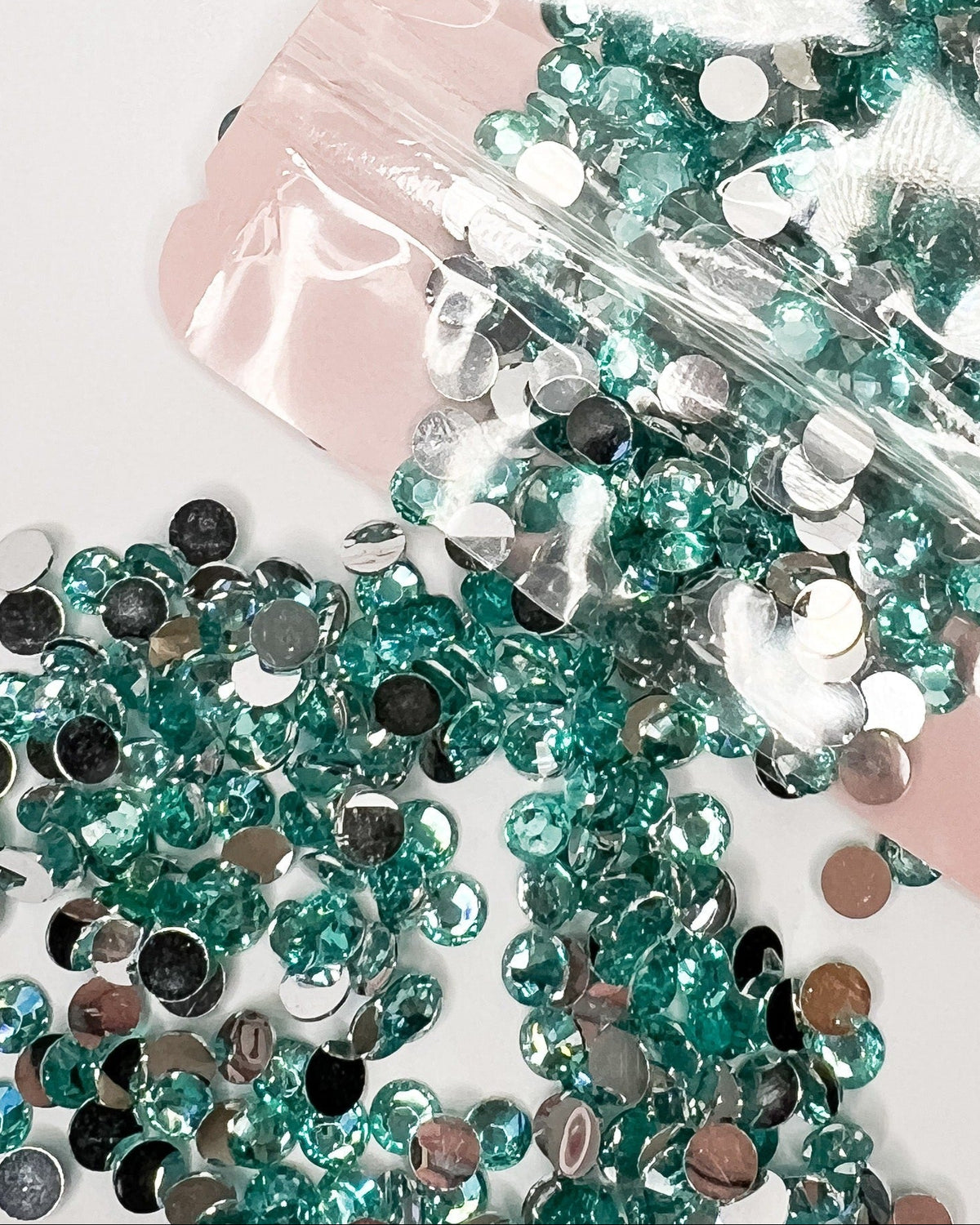 Mist Resin Rhinestones