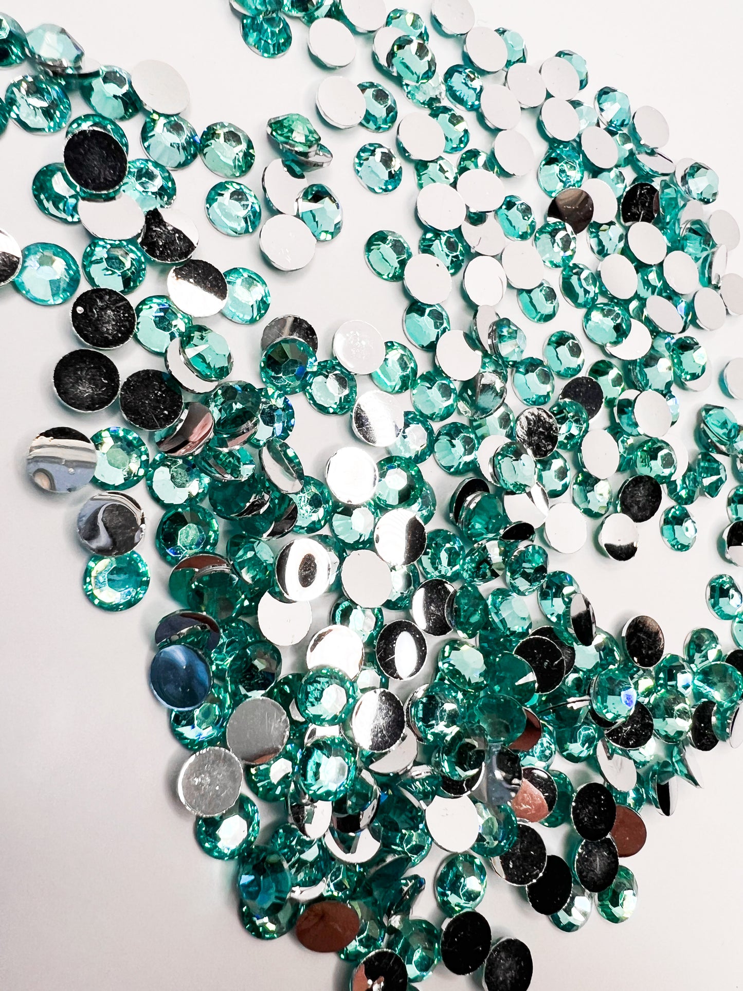 Aquamarine Resin Rhinestones